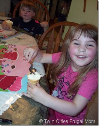 Kids eating their mint ice cream Kids eating their mint ice cream