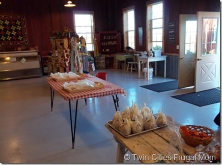 Gift shop with bakery goodies pleasantvalleyorchard4