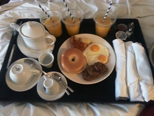 radissonbreakfastbed