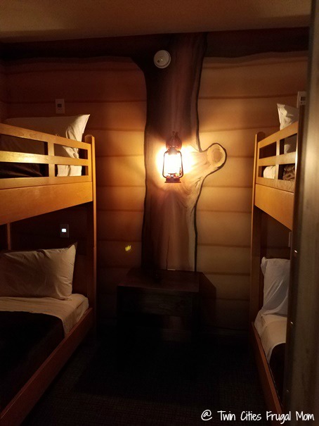 Bunk Bed Cabin at Great Wolf Lodge Bloomington