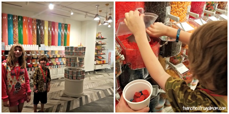 Great Wolf Lodge Bloomington Candy Store