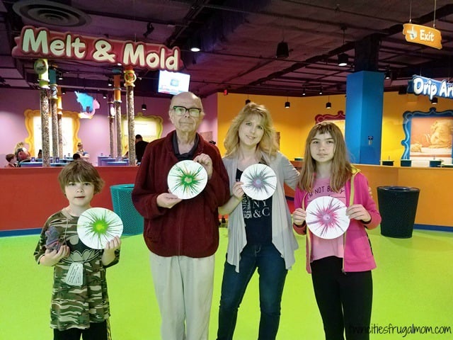 Crayola Experience Mall of America Drip Art