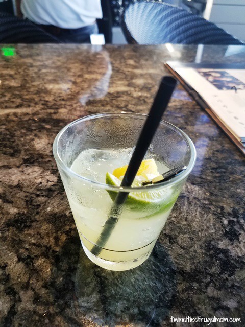 TOPGOLF Minneapolis beverages