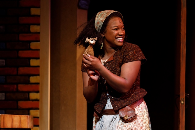 Rajane Katurah in Cinderella | Photo by David Rubene Photography