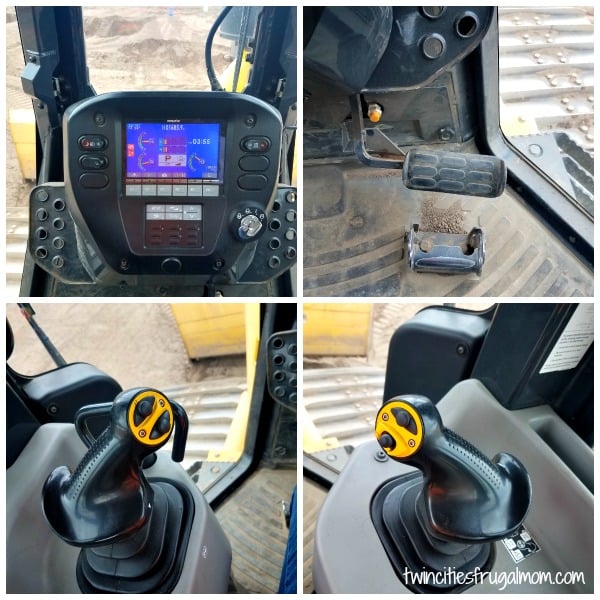 Extreme Sandbox bulldozer