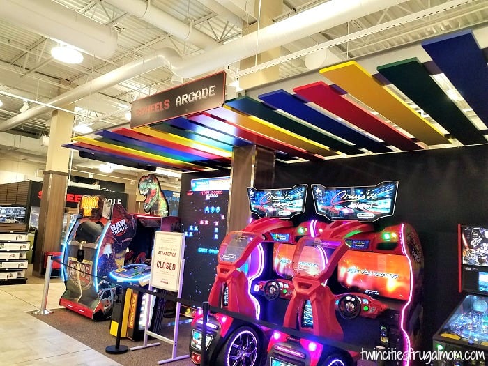 Scheels arcade