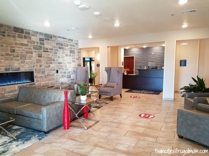 Cobblestone Suites lobby