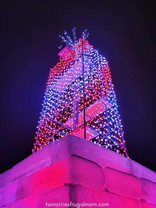 ice palace maze lights 2022