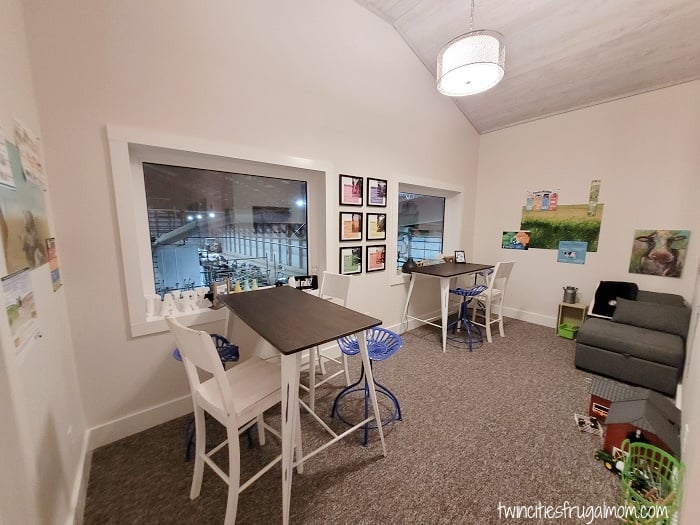 new day dairy guestbarn cow room