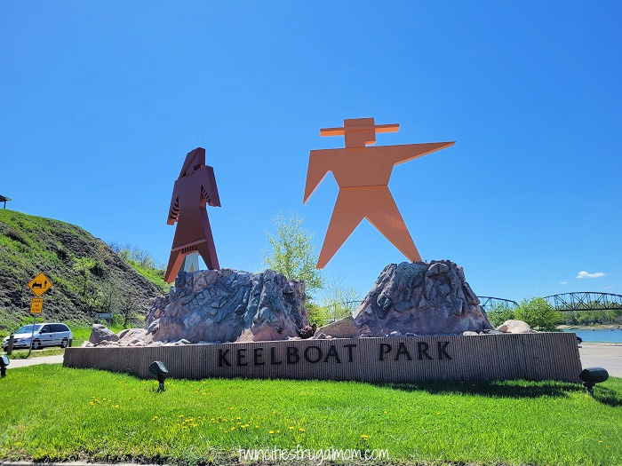 keelboat park sign