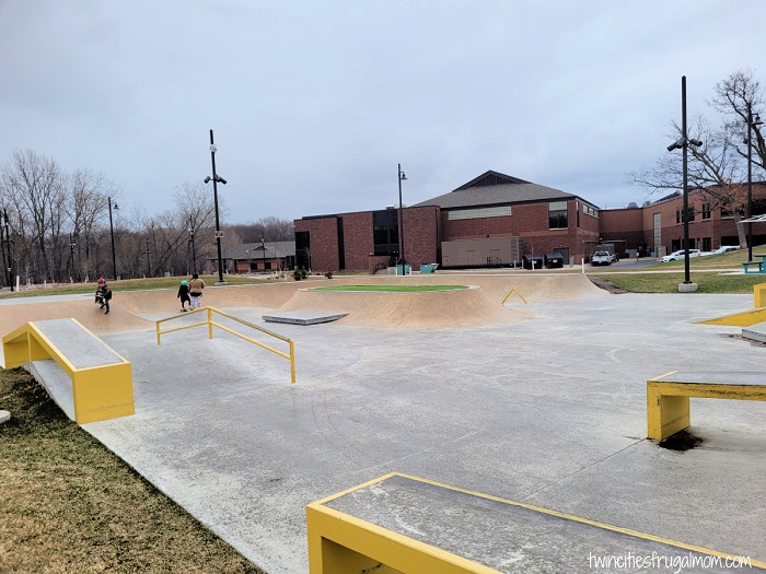 shoreview commons playground skate park - Twin Cities Frugal Mom