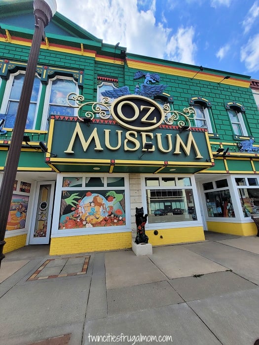 oz museum entrance wamego kansas
