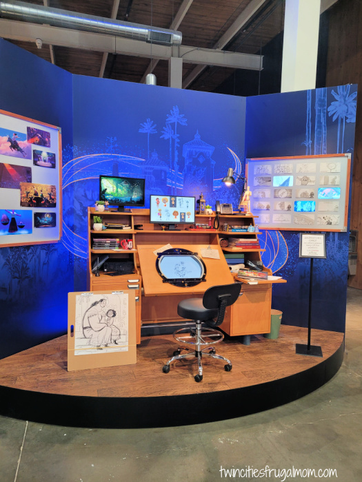immersive disney animation desk
