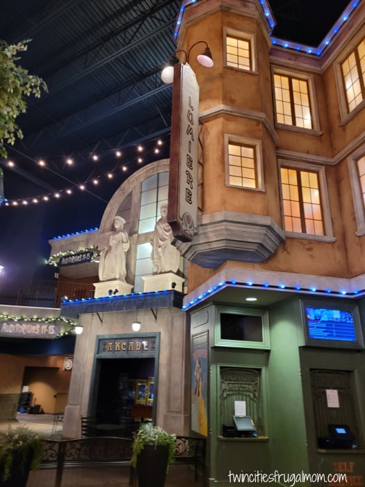 st michael cinema night statues