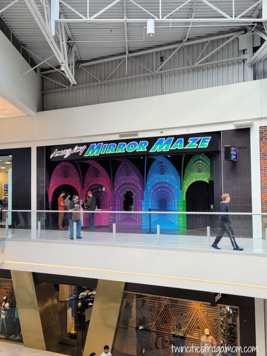 amazing mirror maze