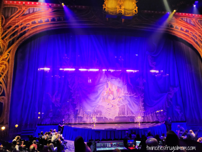 corteo cirque stage