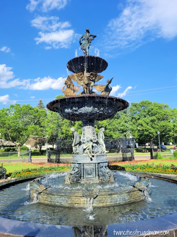 st cloud munsinger gardens