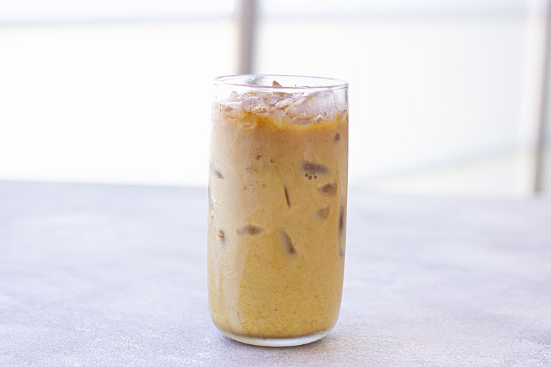starbucks iced pumpkin spice latte step 6