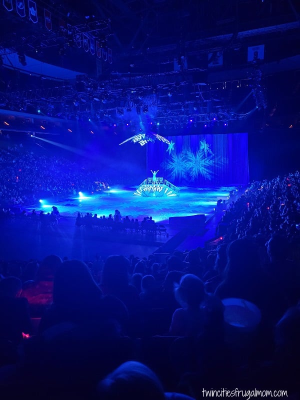 disney on ice find your hero elsa