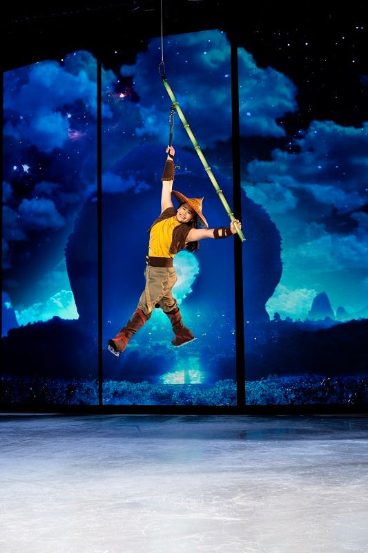 Disney on Ice Raya Aerial Pole