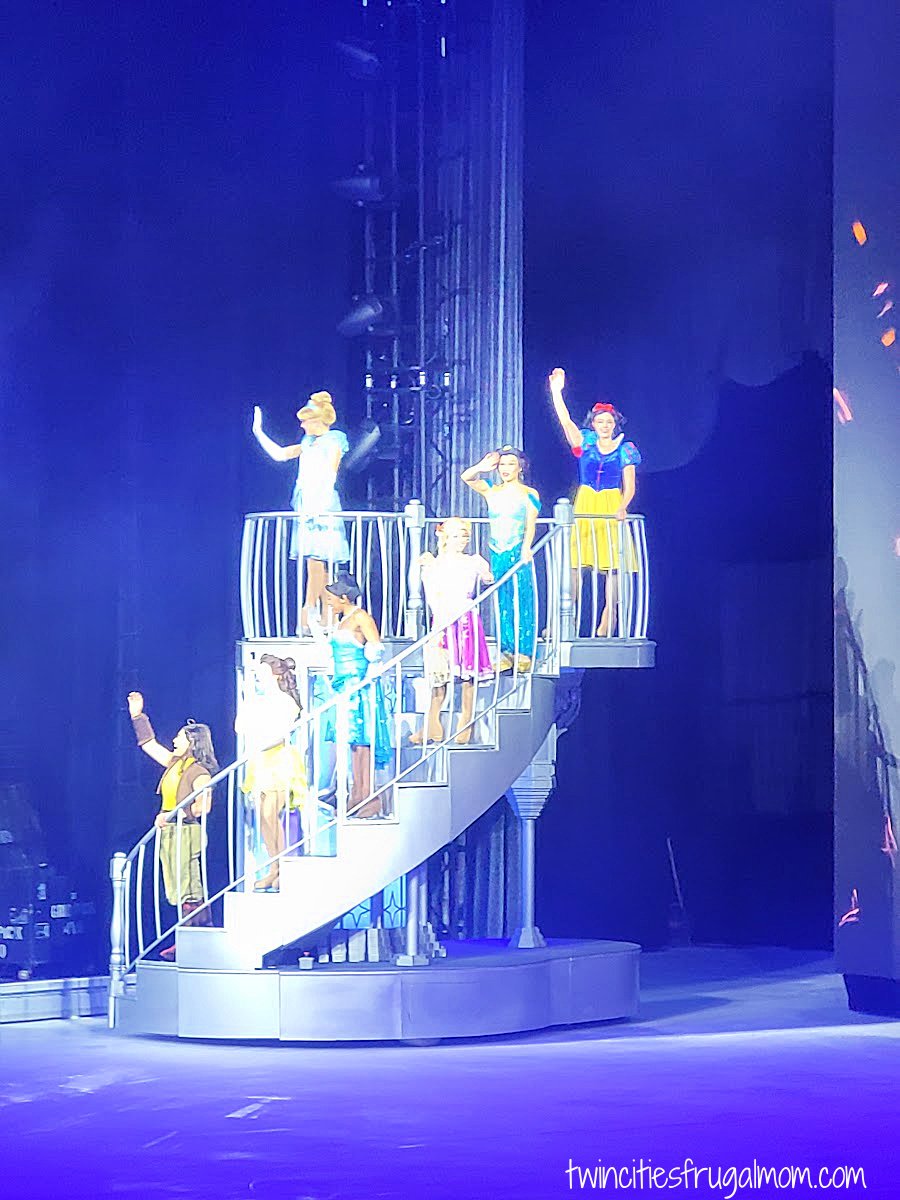 Disney on Ice _Magic in the Stars_ princesses