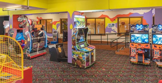 waters minocqua arcade