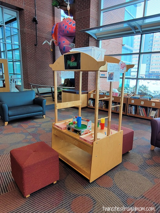 brookdale library play food cart
