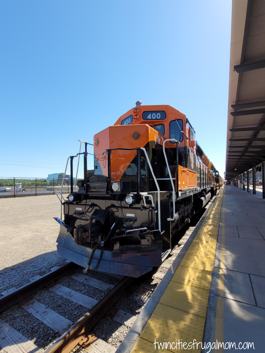 union depot orange train