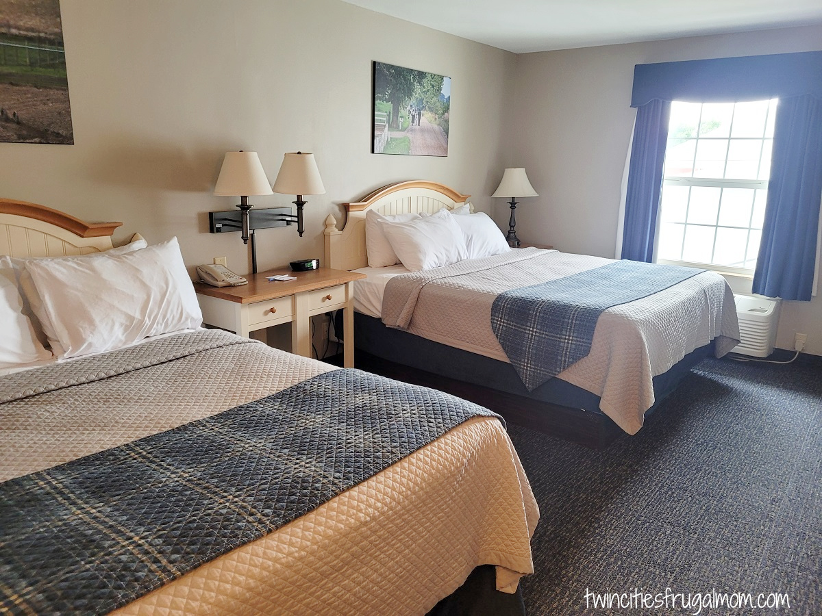 Blue Gate Garden Inn Room