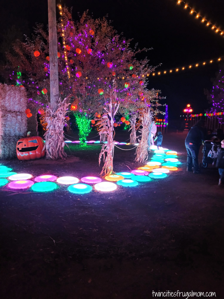 The Great Pumpkin Trail Lightup Path