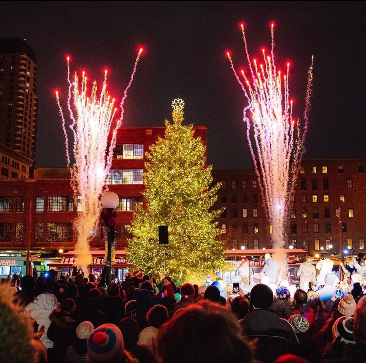 Union Depot Tree Lighting
