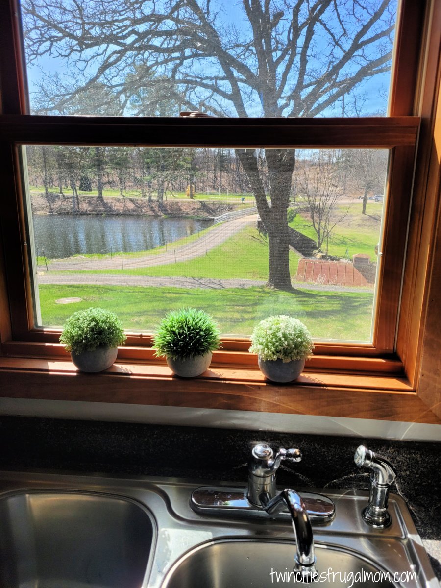 Elroys kitchen window