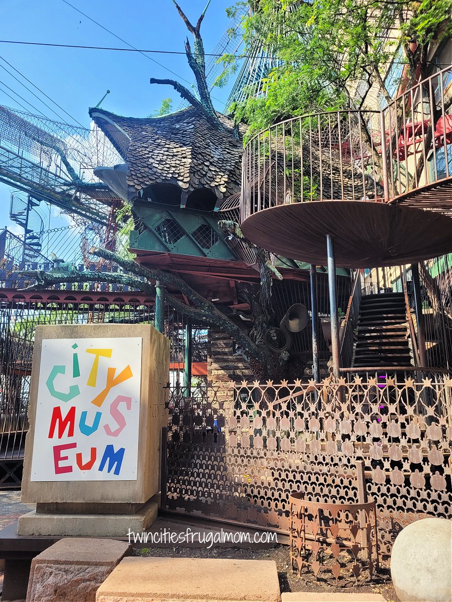 City Museum entrance