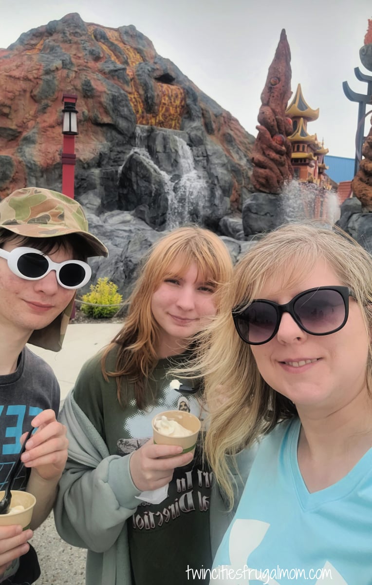 Lost Island Theme Park ice cream