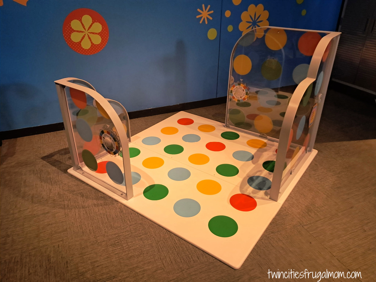 MCM Game On Twister