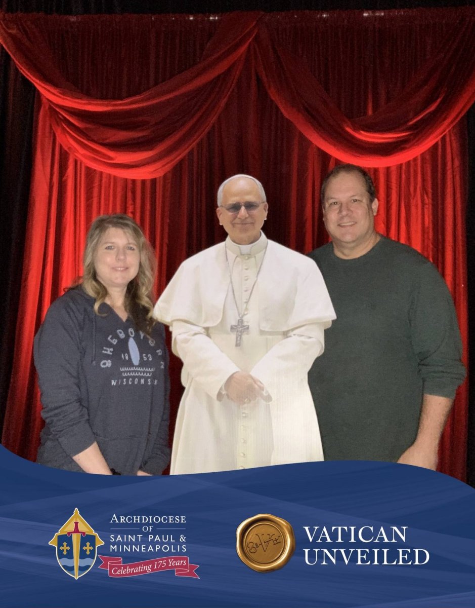 vatican unveiled pope