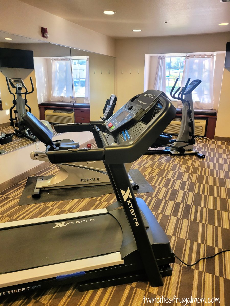 Microtel Omaha fitness room