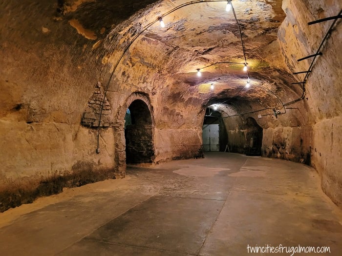wabasha street caves