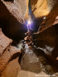 Niagara Cave path