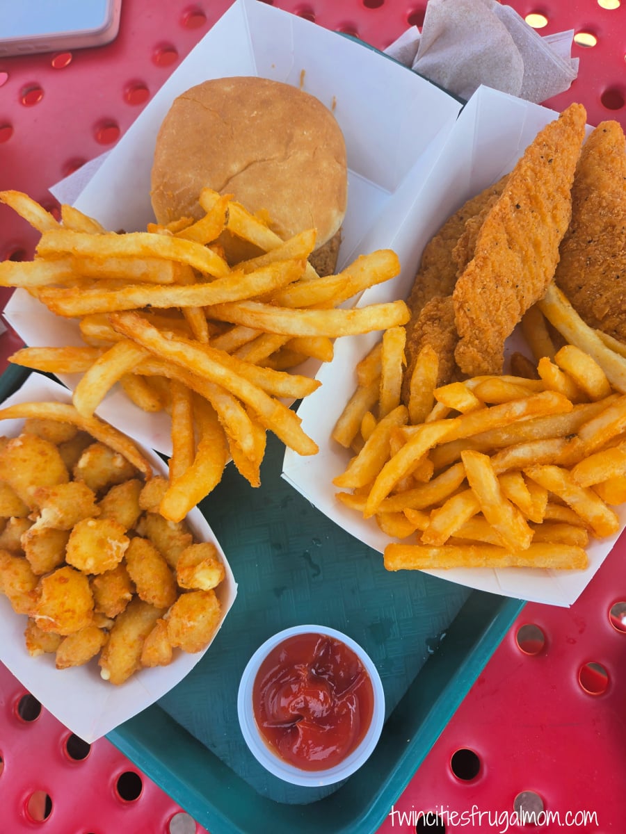 Safari North food