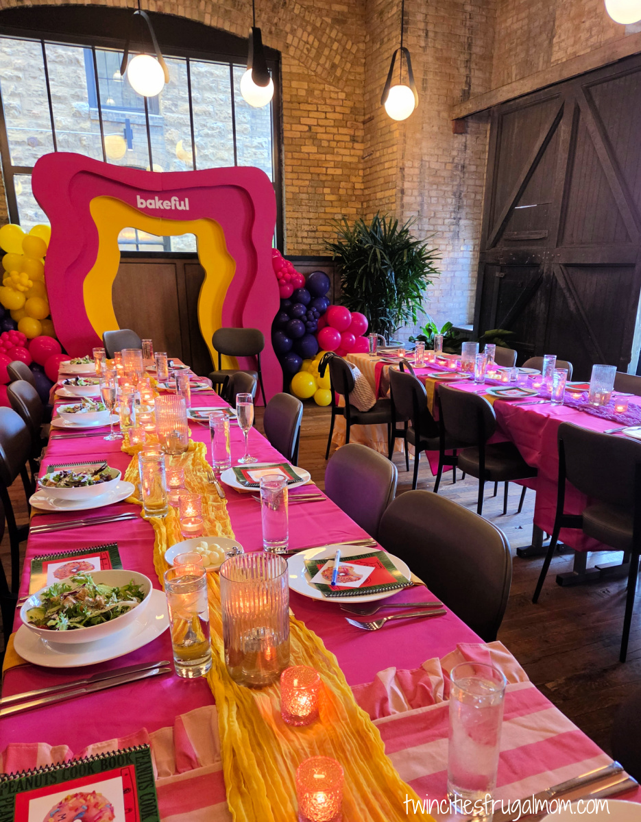 bakeful dining setting