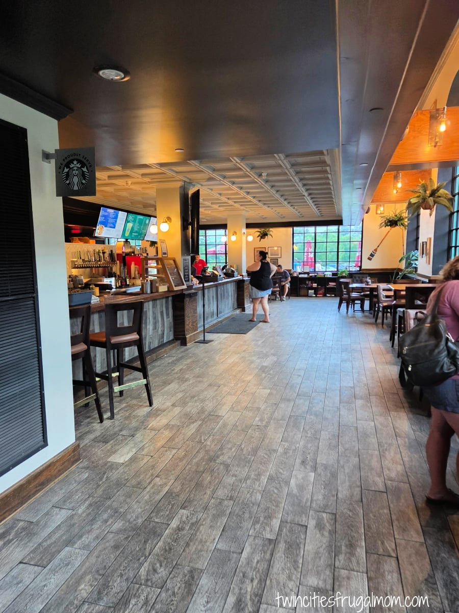 Dock Paddle restaurant