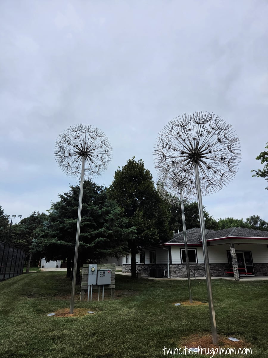 Sac County metal dandelions