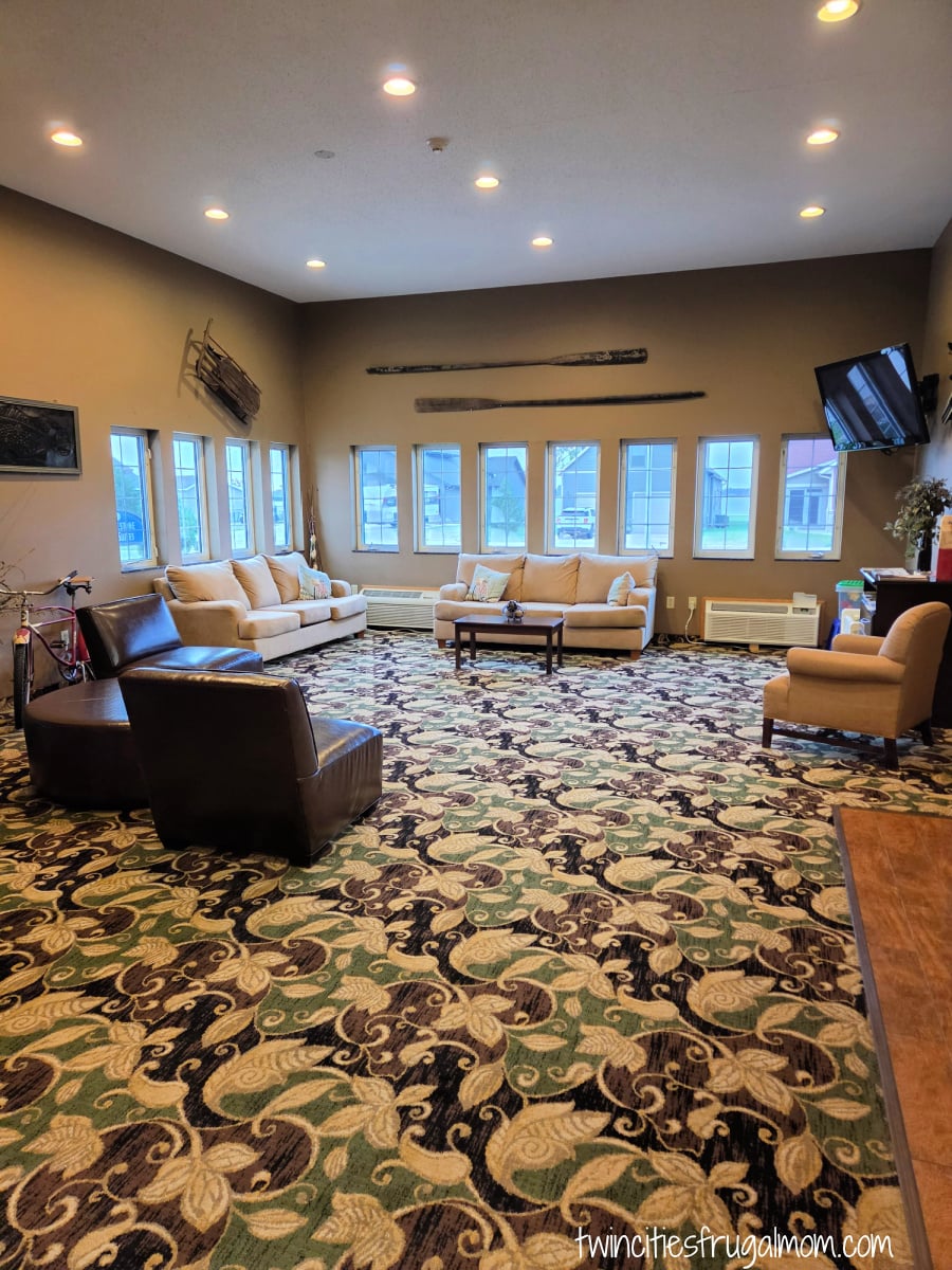Cobblestone Lobby Lake View