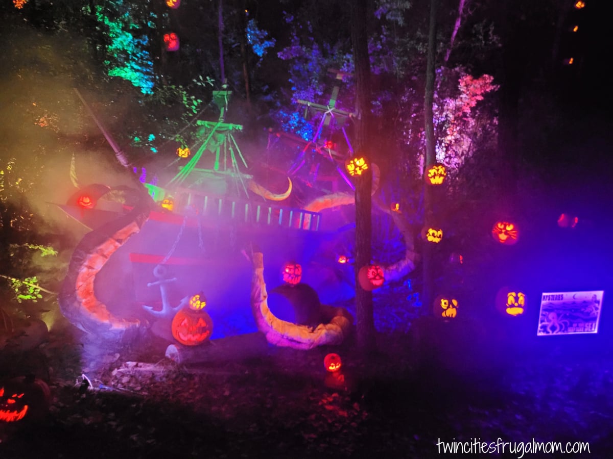 Jack o Lantern MN Zoo Ship